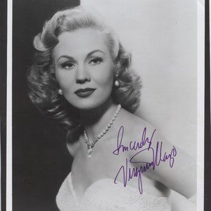VINTAGE VIRGINIA MAYO AUTOGRAPHED PICTURE MOVIE STAR